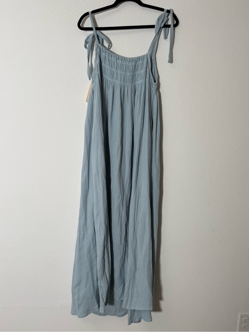 A.ren Islay Tie Shoulder Maxi Dress Blue 100% Cotton Smocked Boho NWT Resort - Picture 3 of 8